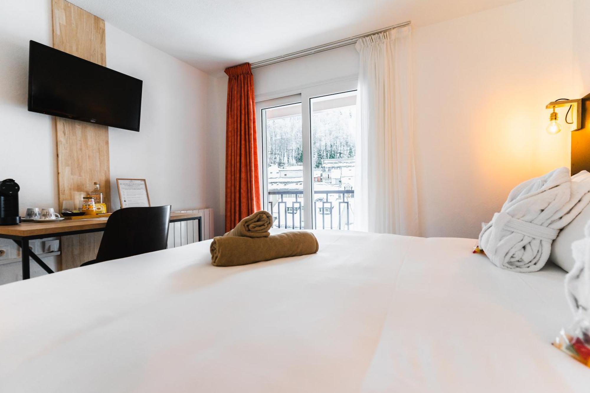 Garden & City Cauterets Balneo Экстерьер фото