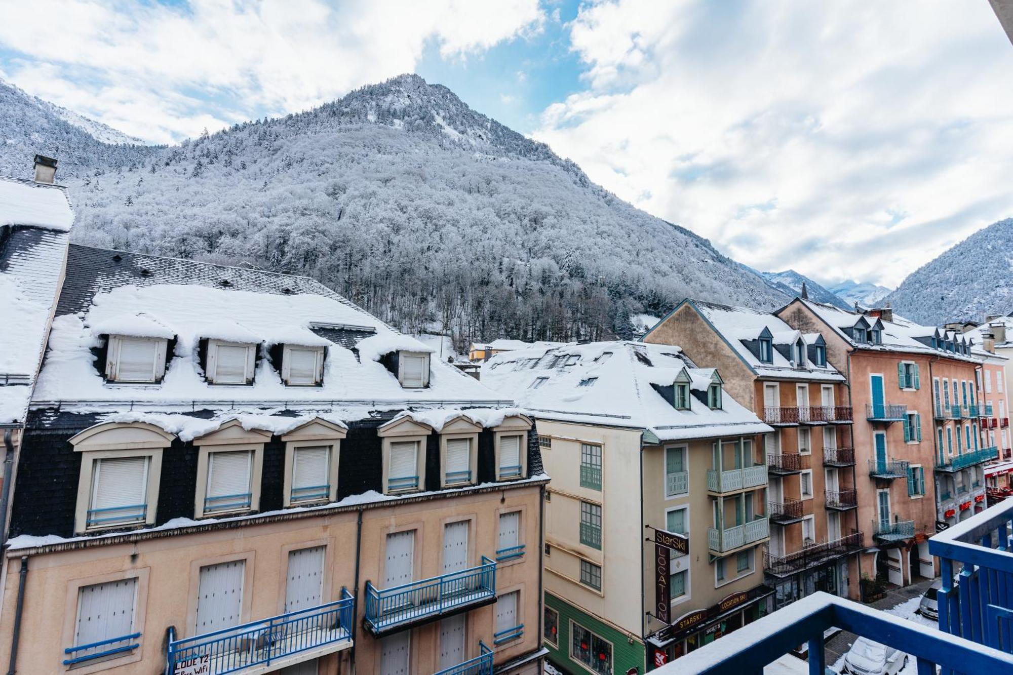 Garden & City Cauterets Balneo Экстерьер фото